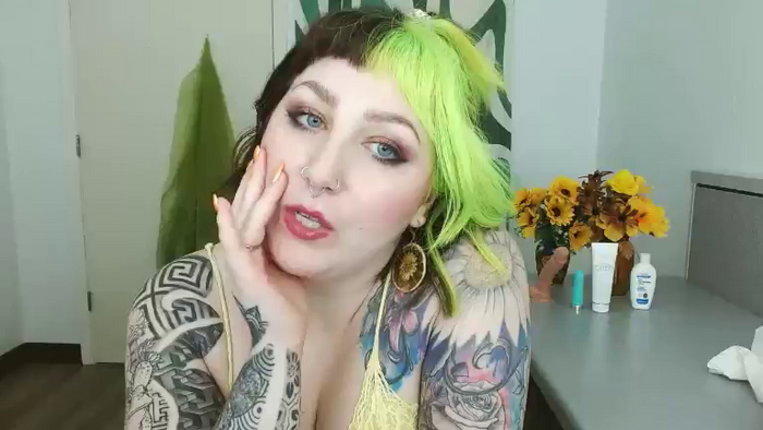 JadeDahlia