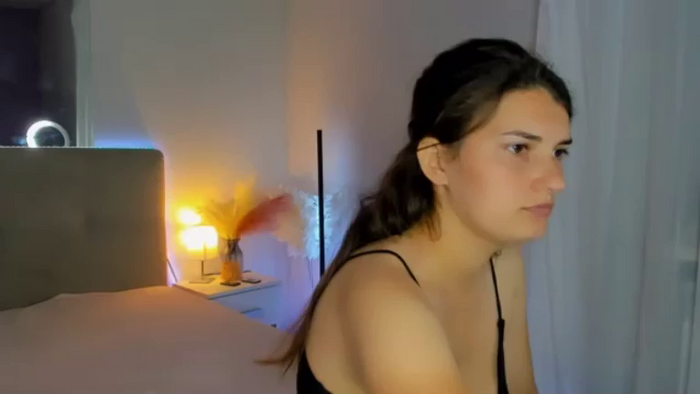 LauraLeee