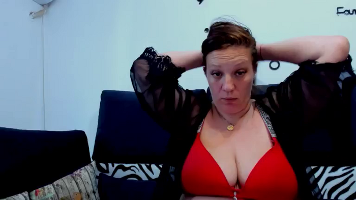 VanessaSquirttt