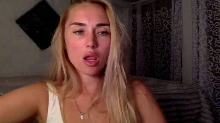 Tina_a