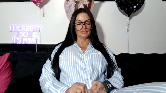 BellaVixen23