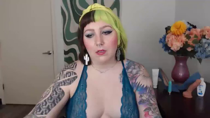 JadeDahlia