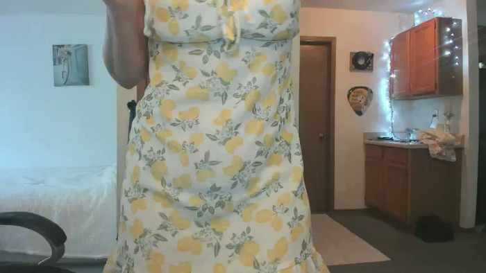 Hottyhousewife18