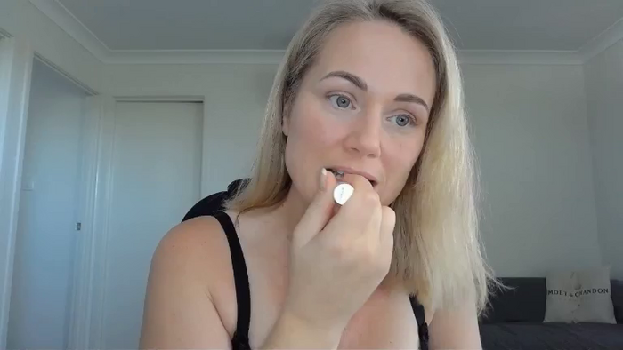 KateDivineUK