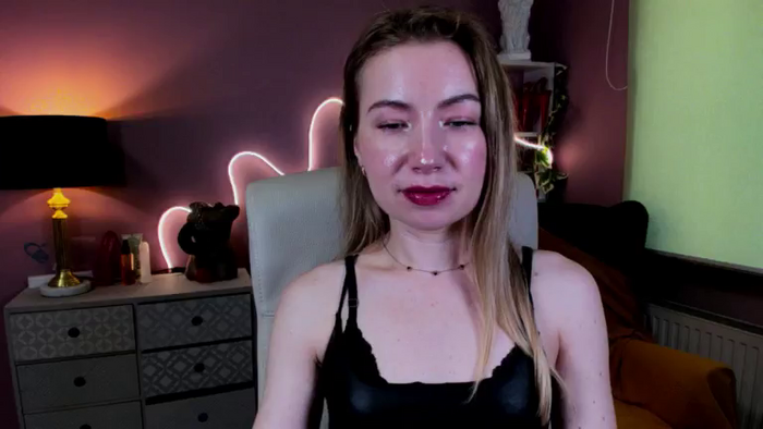 MiaxLoveQueen