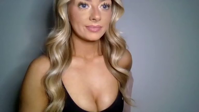 X_Zoey_UK