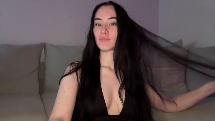 ZaraHartUK