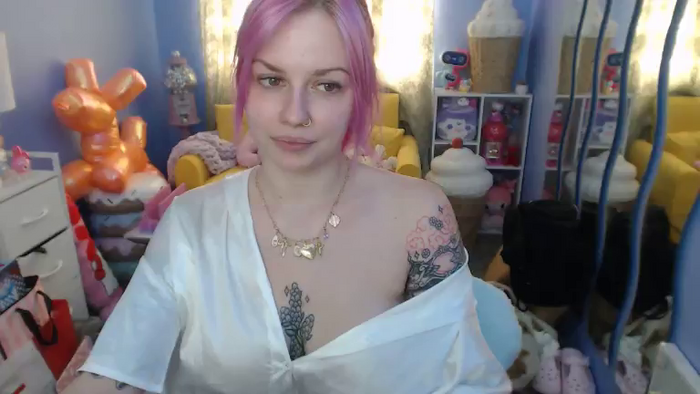 Angelina_Glass