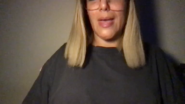 MistressLouUK