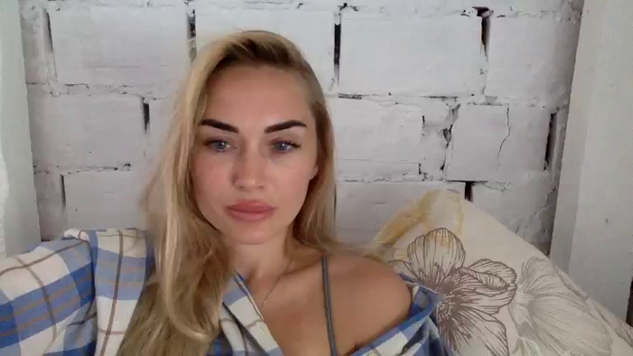 Tina_a