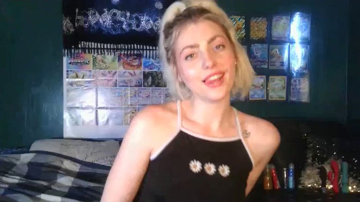AlexMarieXOXO