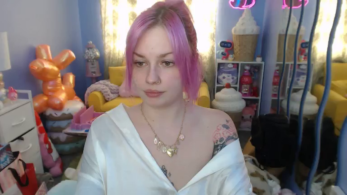 Angelina_Glass