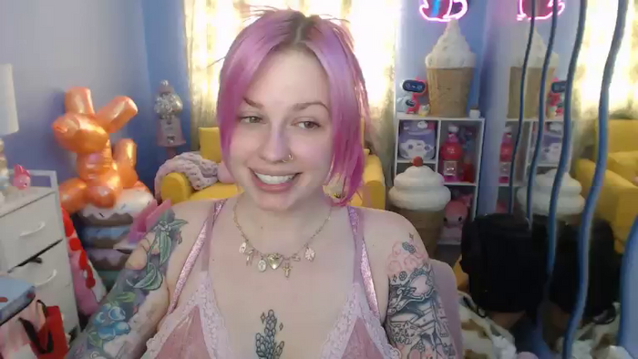 Angelina_Glass
