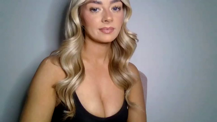 X_Zoey_UK