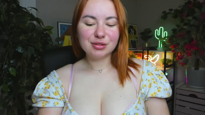 hotLaylaStar