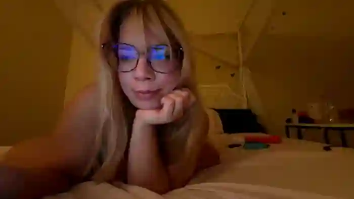 2025/08/02/streamate-the_blondiee-04-03-48