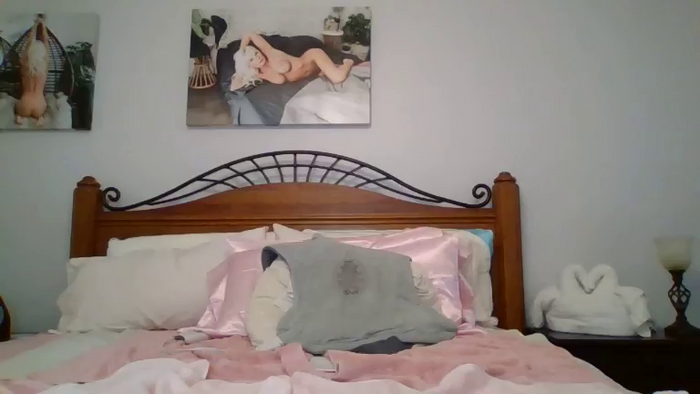 TicklemyPink6969