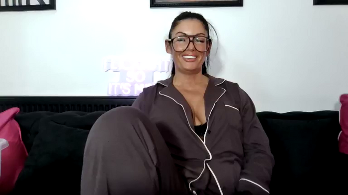 BellaVixen23