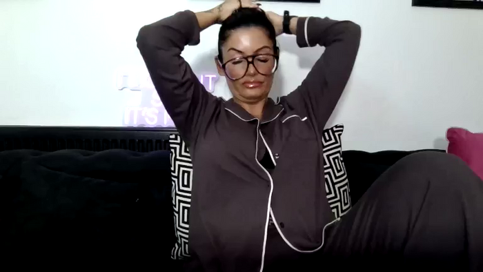 BellaVixen23