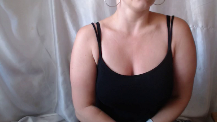 BettyGirlKiss