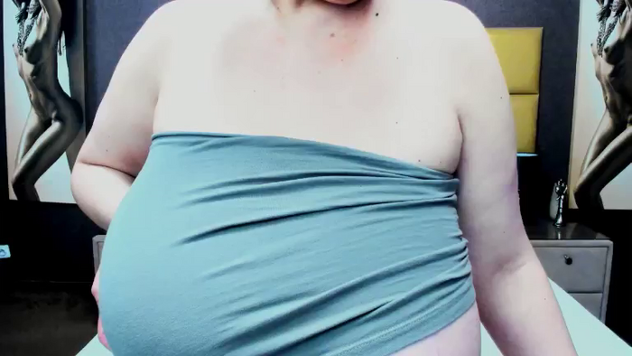 KiraLeila