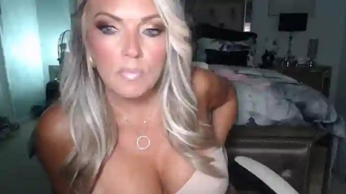 2025/08/05/streamate-lexislove-01-17-18