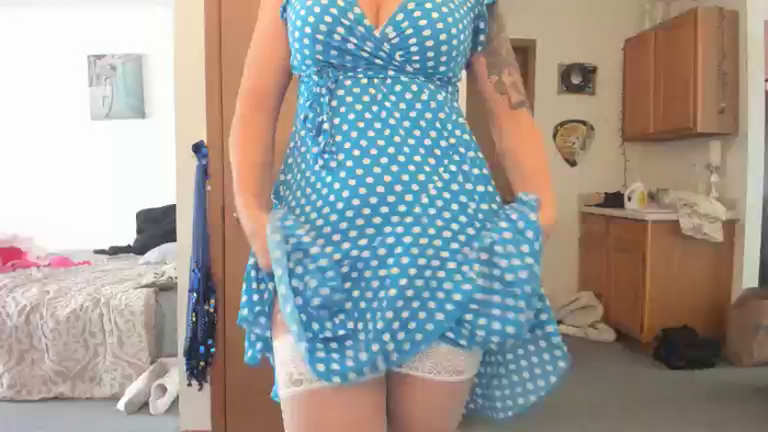 Hottyhousewife18