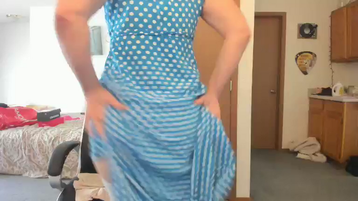 Hottyhousewife18