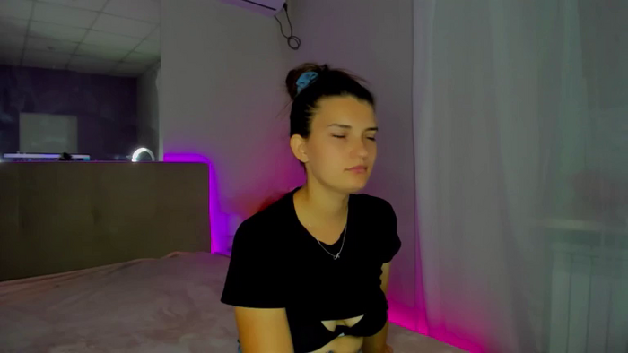 LauraLeee