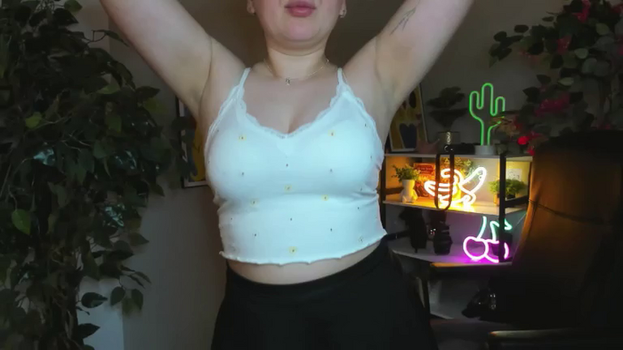 hotLaylaStar