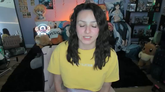 Alyx_Singer