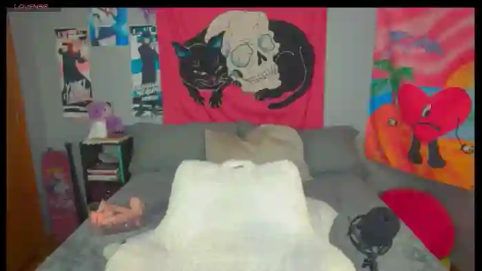 2025/08/08/streamate-hazyhottie-03-01-01