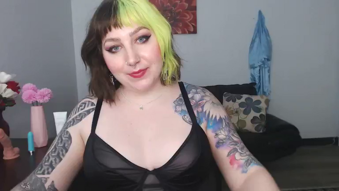 JadeDahlia