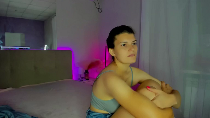 LauraLeee