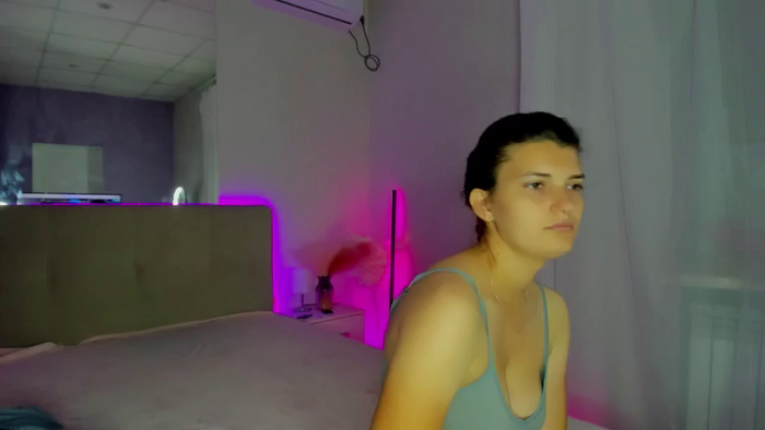LauraLeee