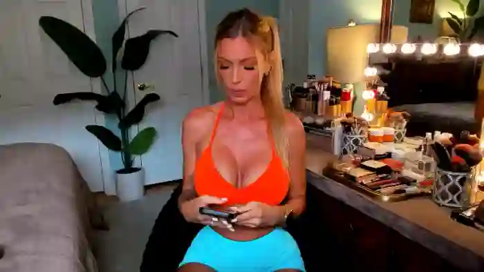 2025/08/08/streamate-savannahlace-18-06-40