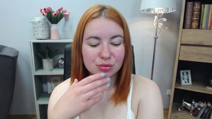 hotLaylaStar