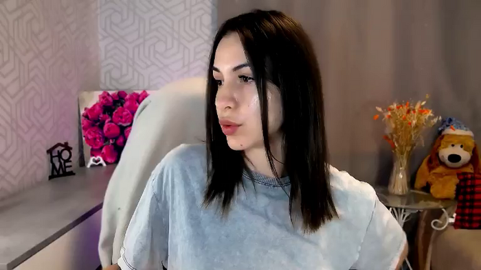 MeganNaughtyy