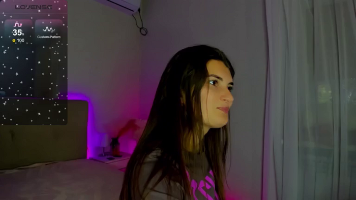 LauraLeee