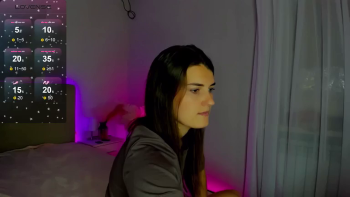 LauraLeee
