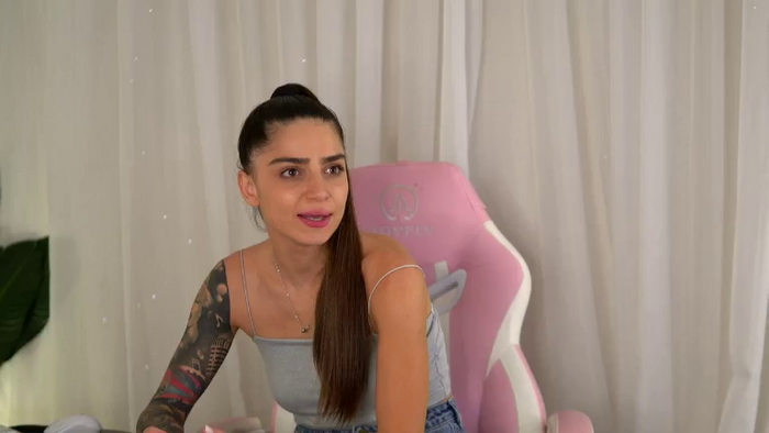 PureEllie