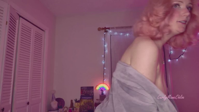CurlyManeChloe