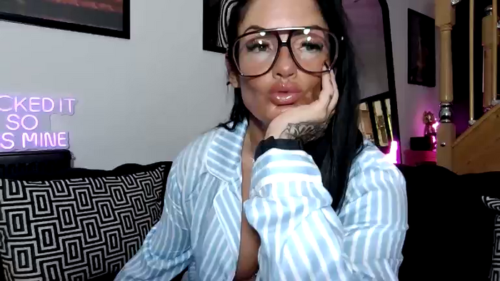 BellaVixen23