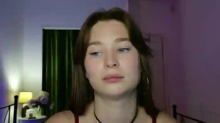 2025/08/12/streamate-mirabeall-17-51-23