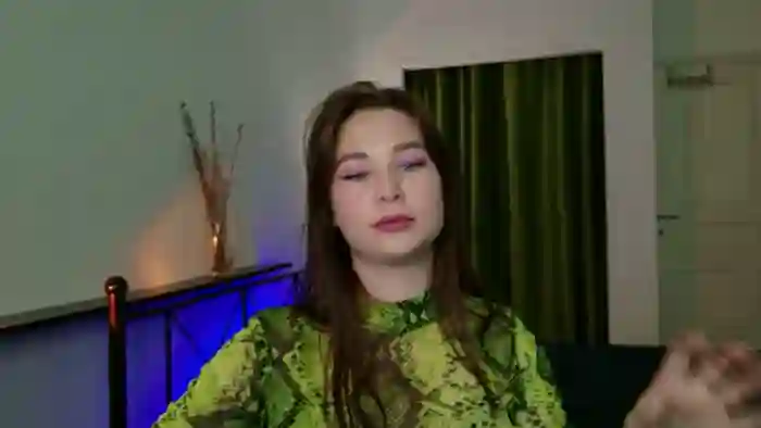 2025/08/13/streamate-mirabeall-15-24-04
