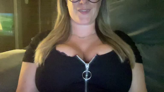 TittieTia19