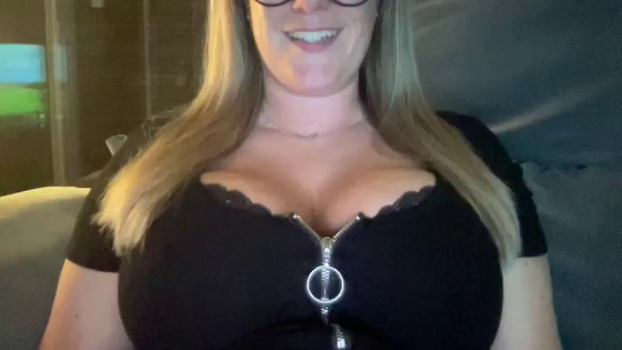 TittieTia19