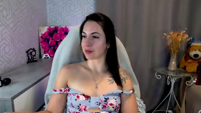 MeganNaughtyy