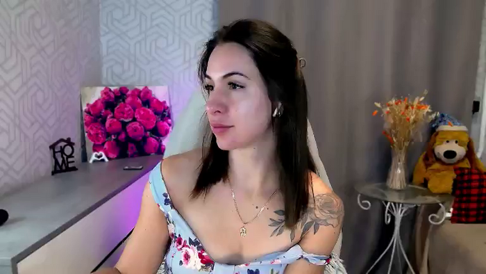 MeganNaughtyy