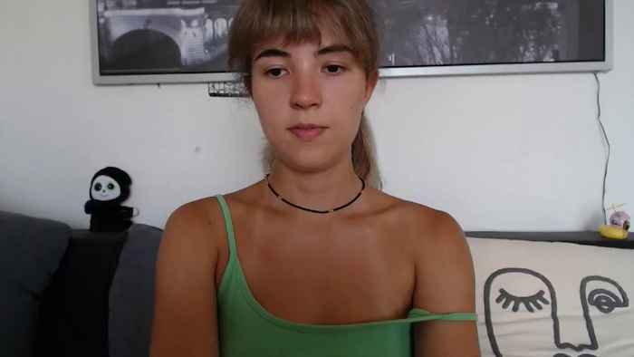 KateNextDoorr